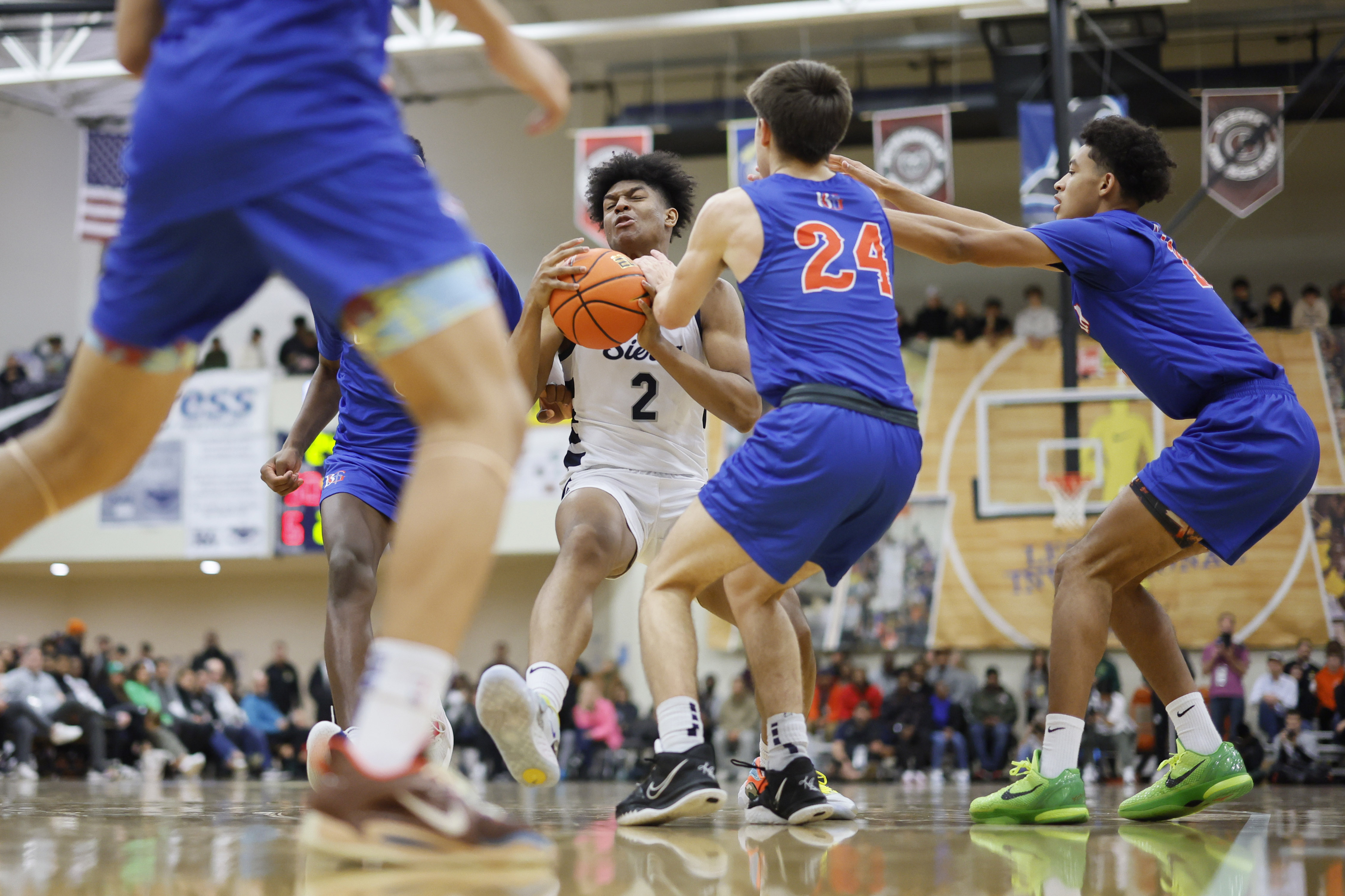 Sierra Canyon Bishop Gorman Les Schwab Invitational Soobum Im 45